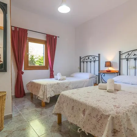 Pili Villa